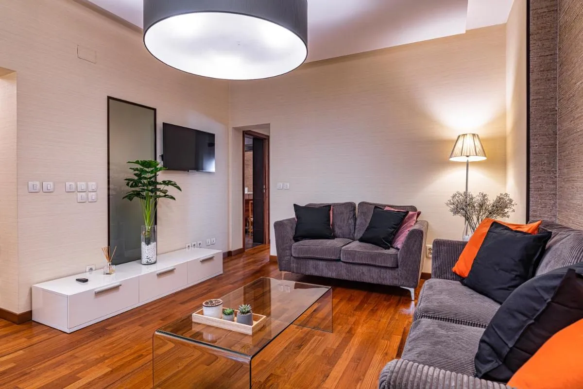 Victory’s Charm – City Center – by One88 Apartments — 4