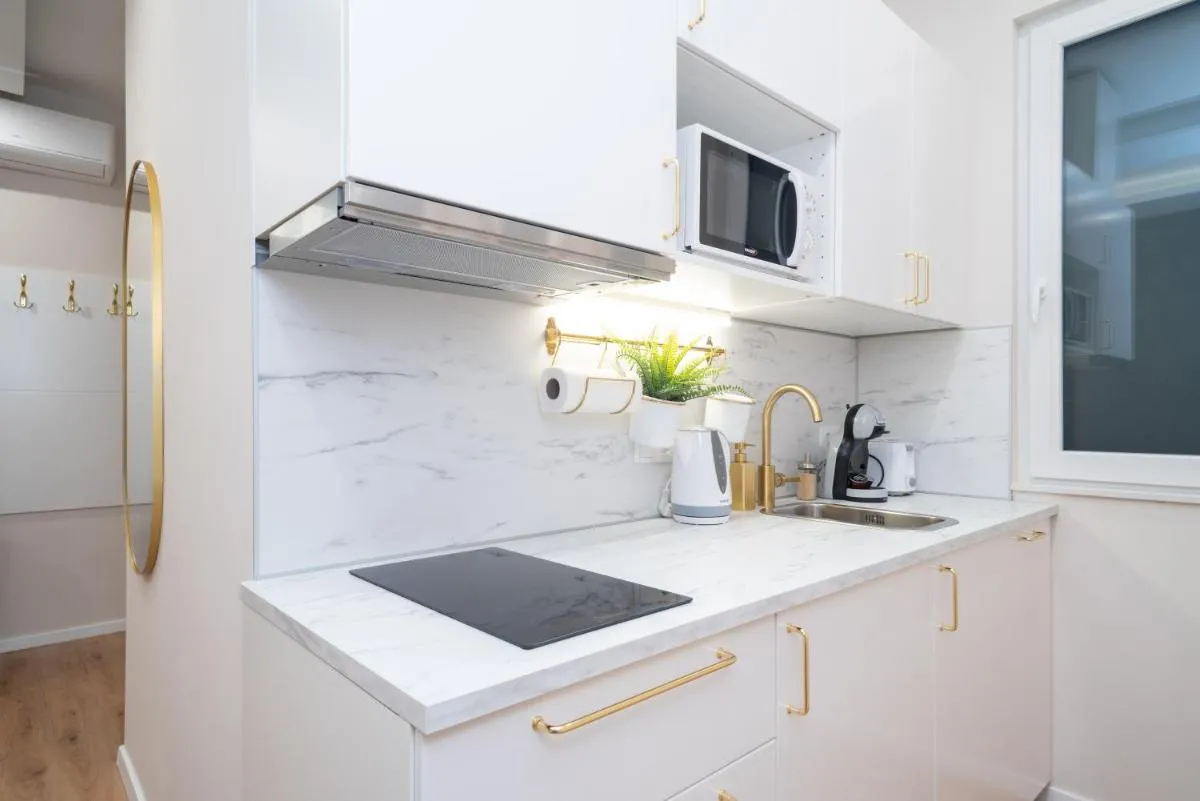 Image 3 of Amethyst Apartments – Acacia Studio