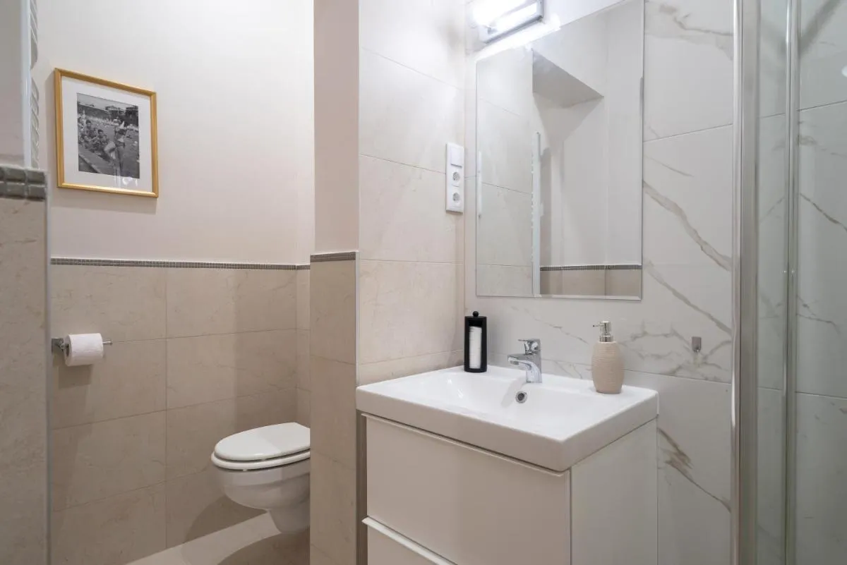 Image 4 of Amethyst Apartments – Acacia Studio