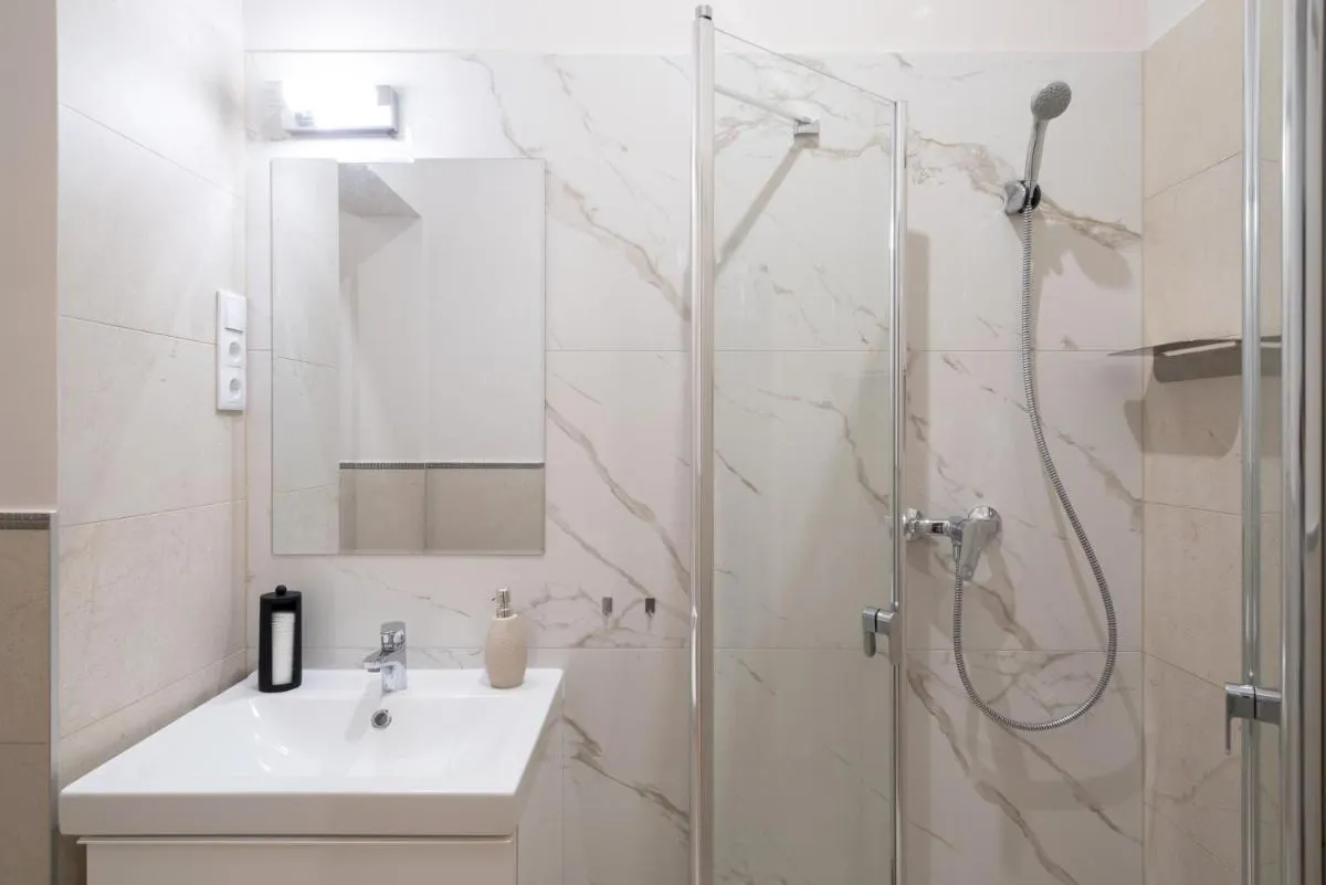 Image 5 of Amethyst Apartments – Acacia Studio