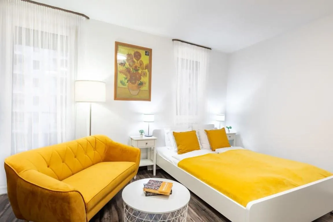 Image of Balcony – Easy Parking – Comfy Home