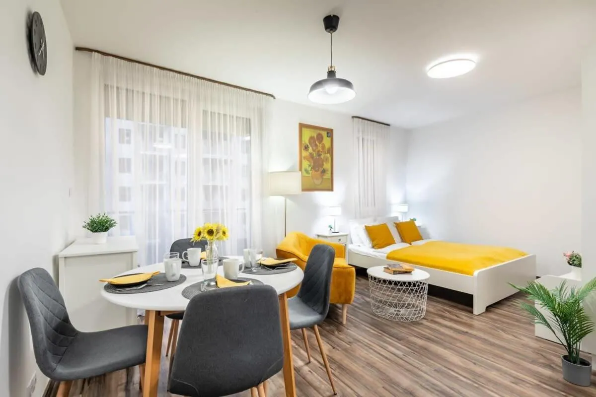 Image 3 of Balcony – Easy Parking – Comfy Home