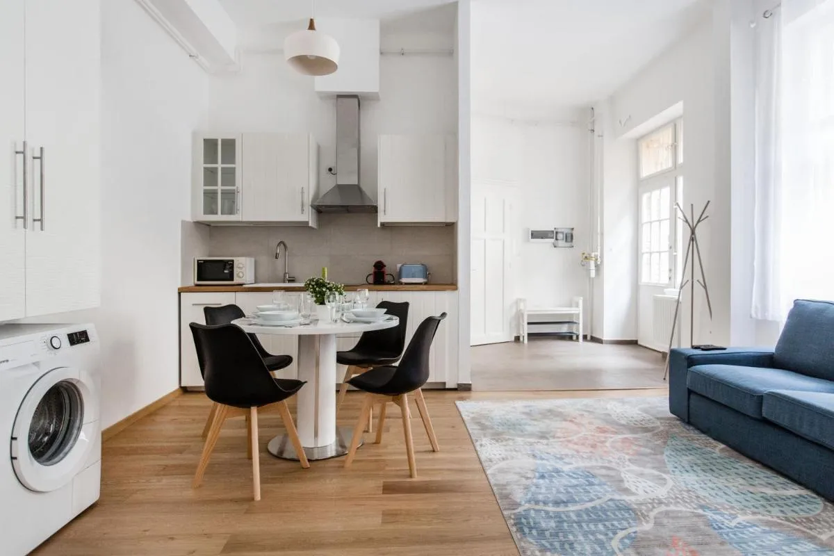 Image 4 of Basilica Dream Home In The Absolute Center