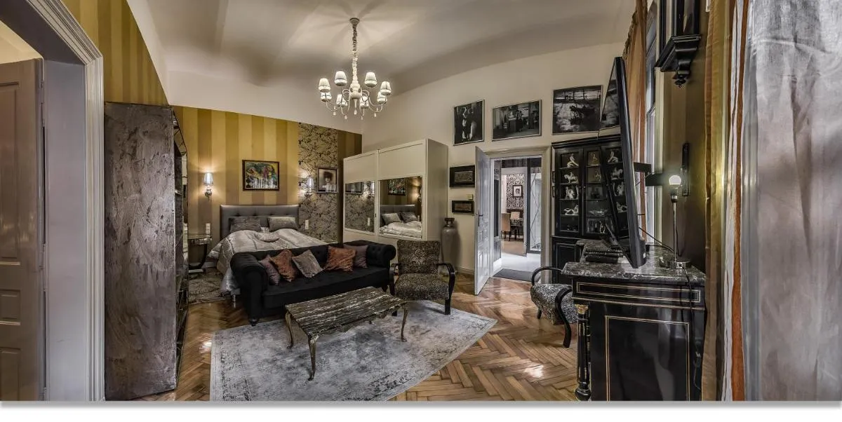 Image 3 of Boudoir Budapest Apartment