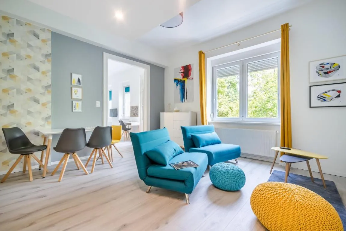 Image of BpR Color Fusion Home with A/C