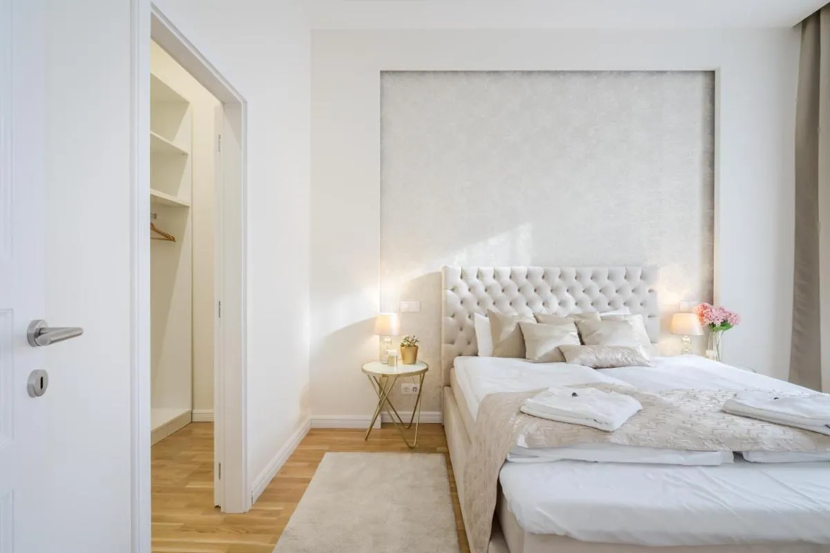 Image 6 of BpR Étienne Charming Apartment