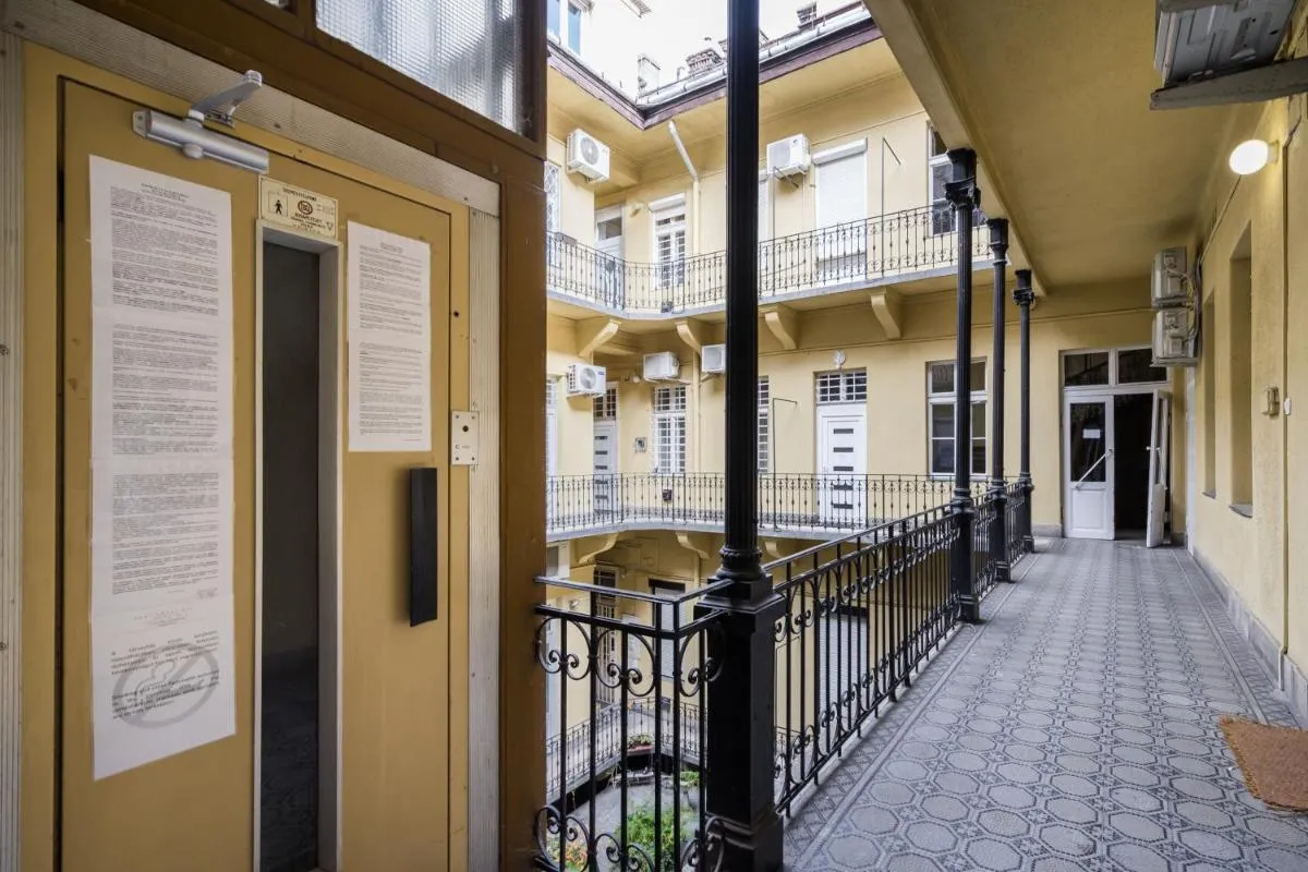 Image 5 of BpR Étienne Charming Apartment