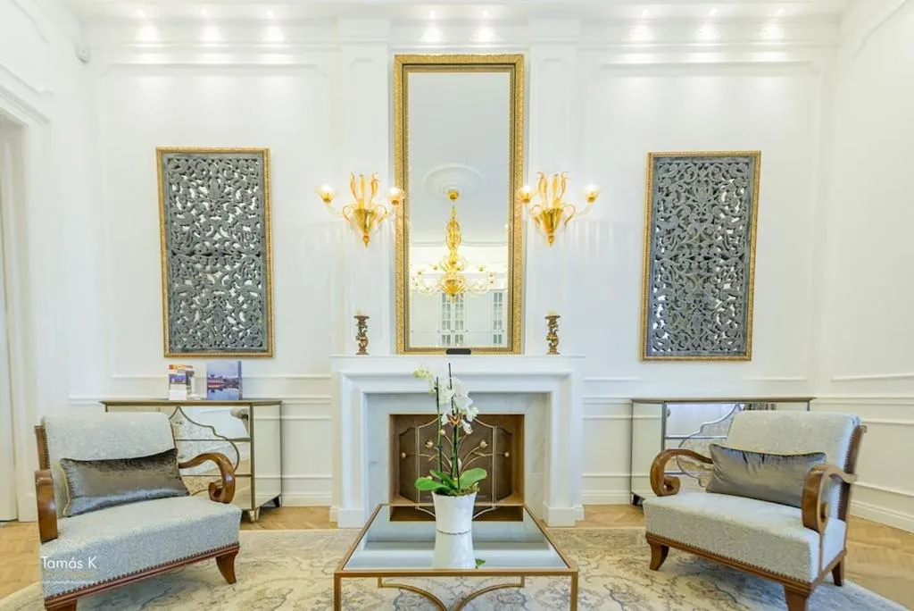 Image of BpR The Golden Astoria with Balcony and A/C