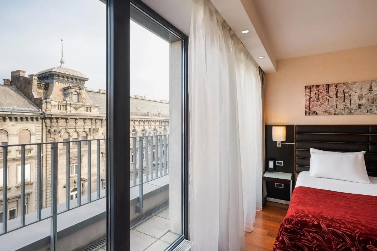 Image 1 of Exe Budapest Center