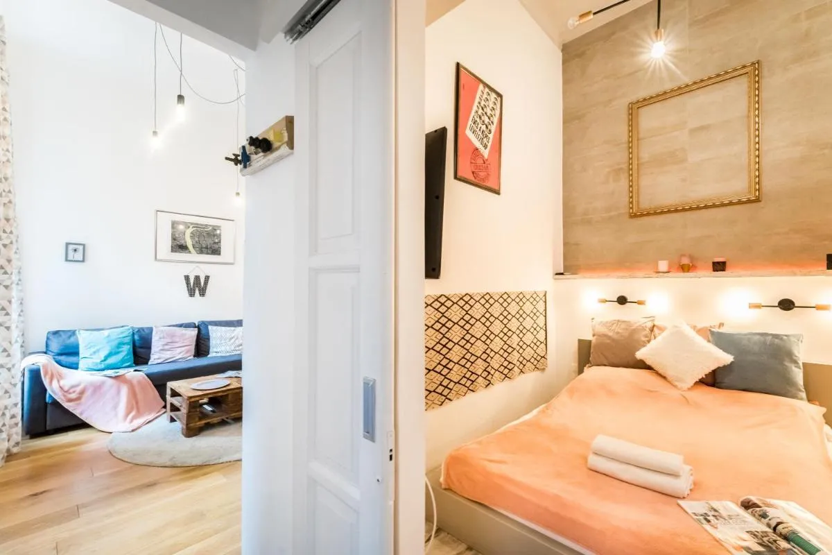 Image 5 of Hip loft style home near Vaci street