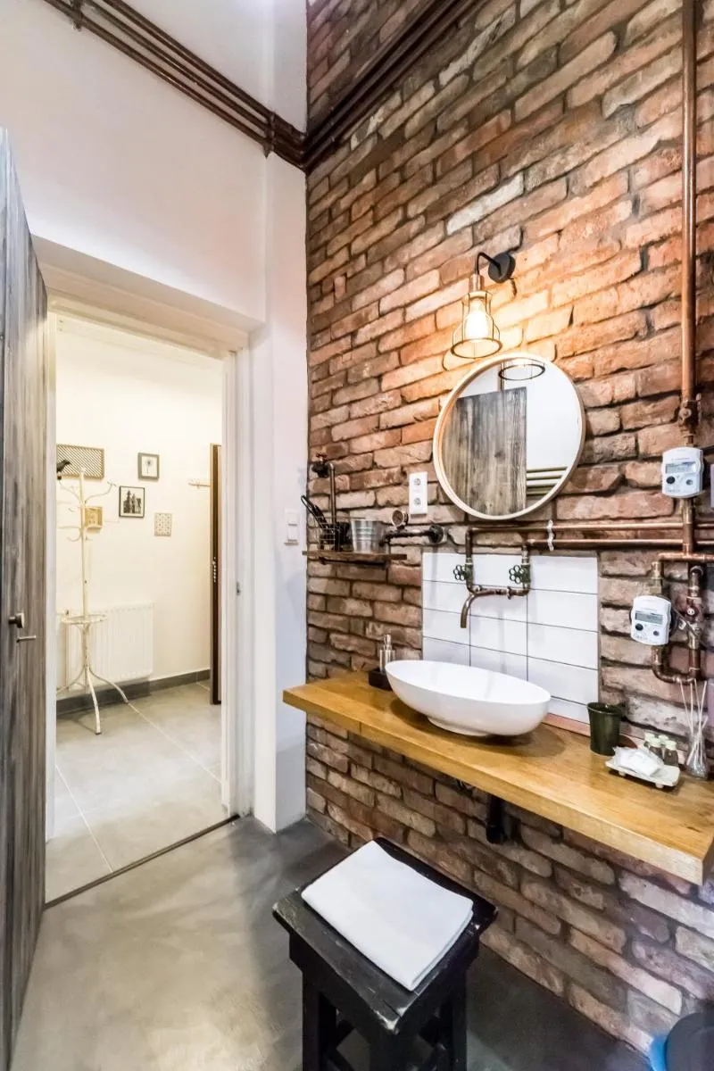 Image 6 of Hip loft style home near Vaci street