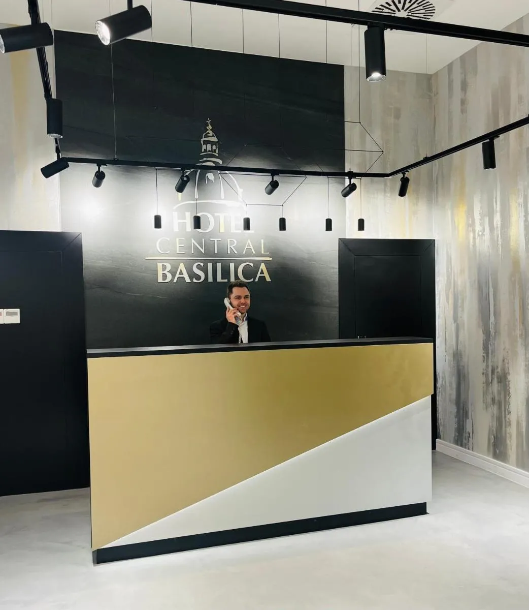 Image 6 of Hotel Central Basilica