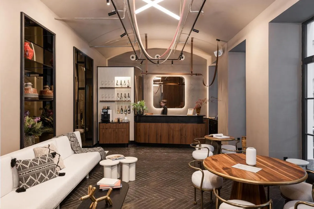 Image 1 of Hotel GIN Budapest