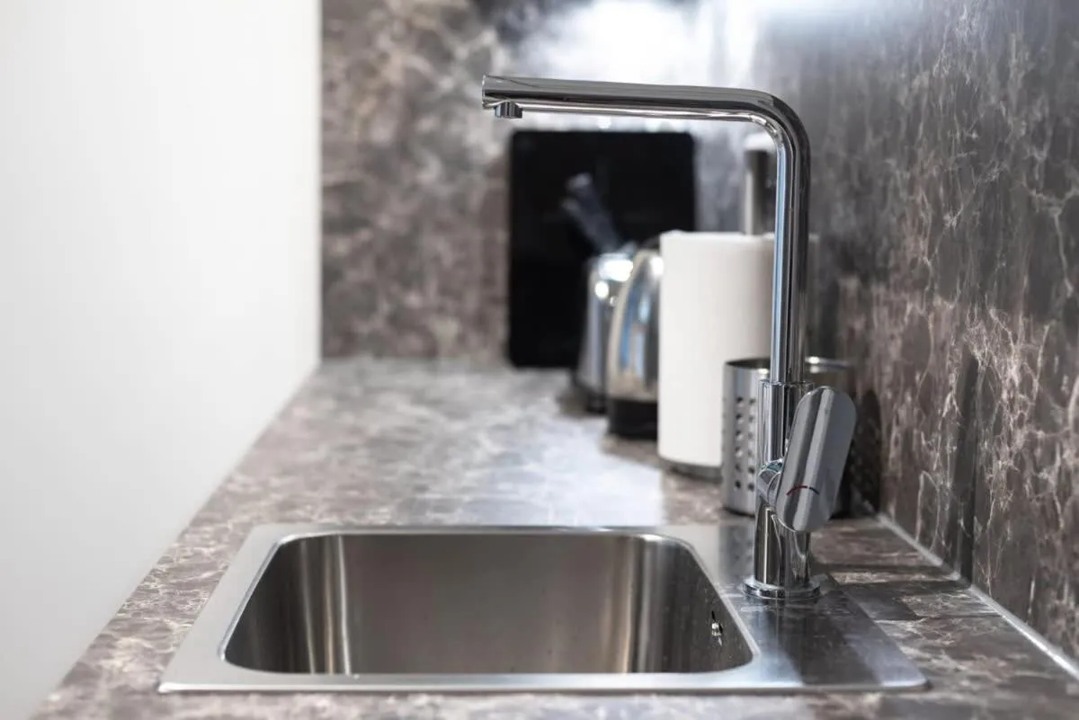 Image 2 of Ideal new apartment in the center