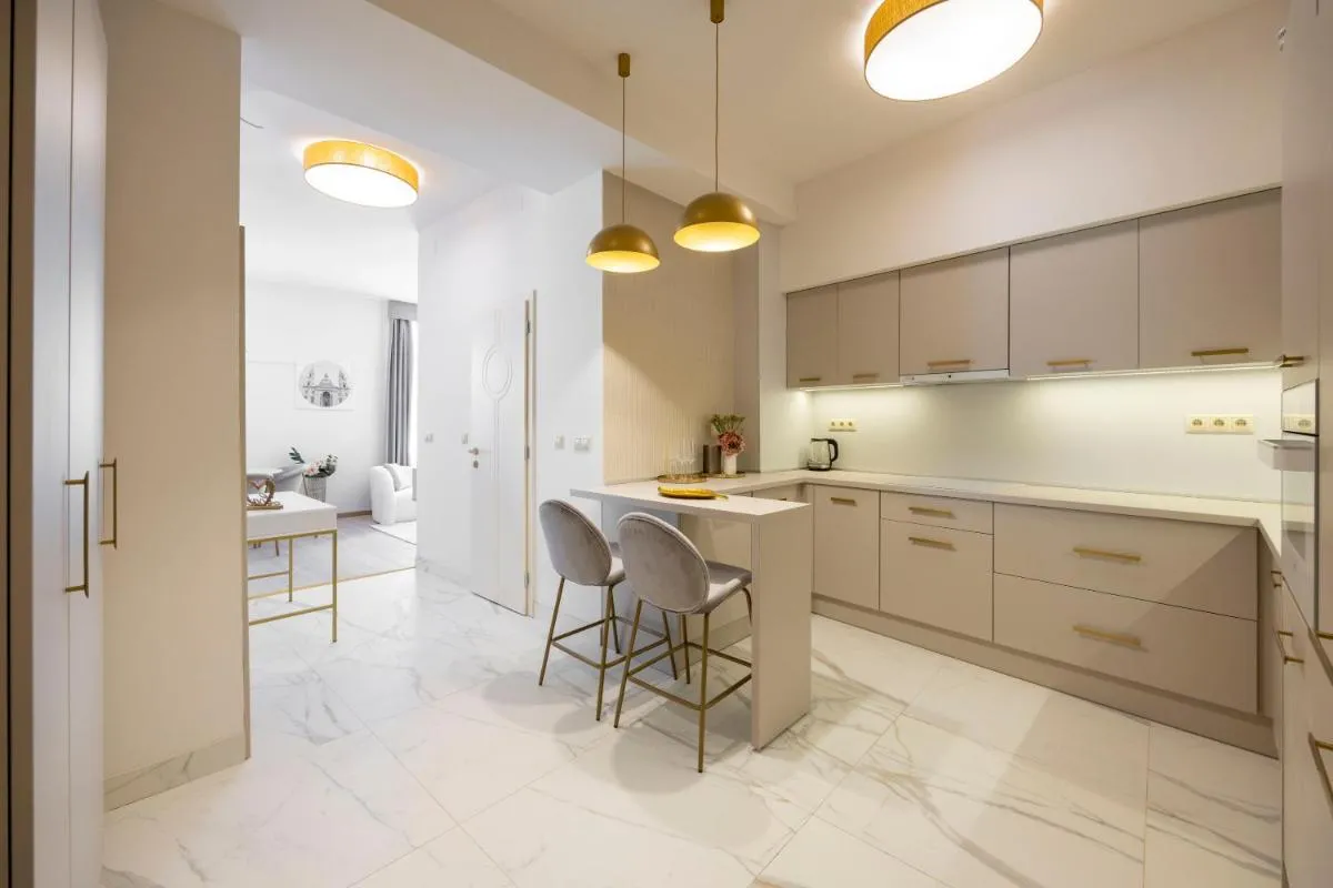 Image 5 of Luxurious Central Apartment w/ a Stunning View to the Basilica