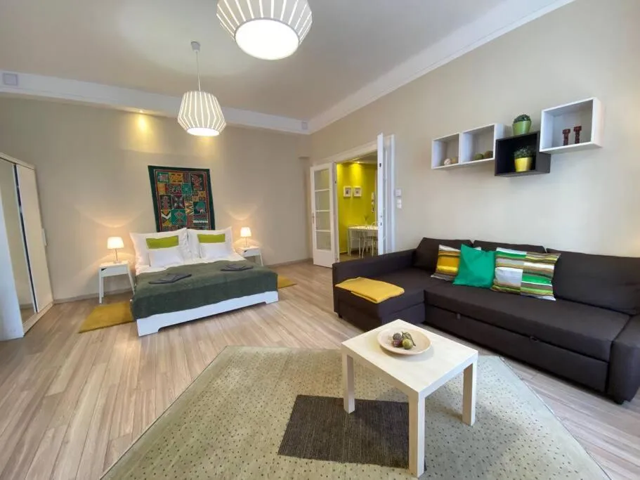 Image 4 of ORANGEHOMES One Bedroom Comfy Apartment