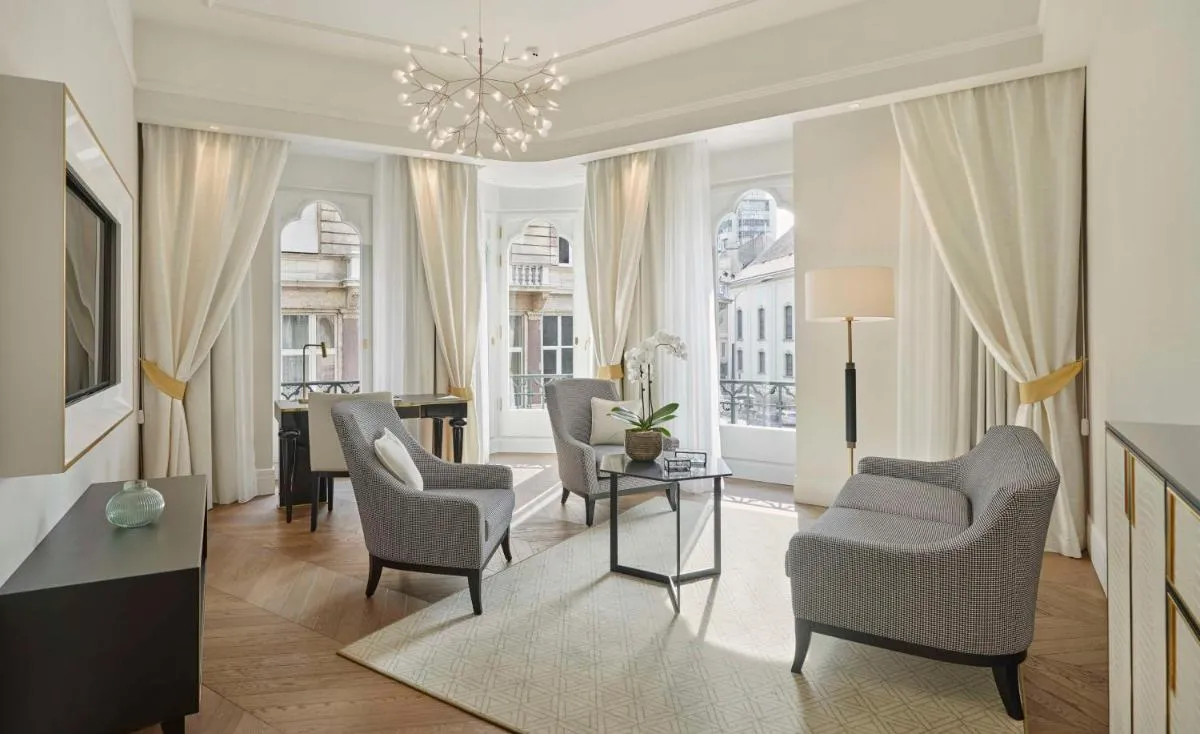 Image 2 of Párisi Udvar Hotel Budapest, part of Hyatt