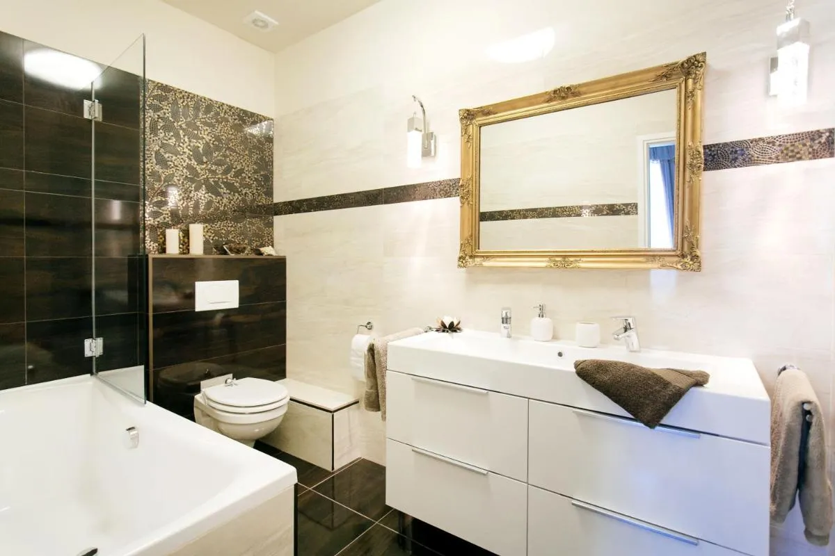 Image 1 of Parliment Luxury Apartment