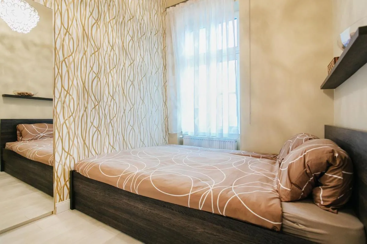 Image 6 of Parliment Luxury Apartment