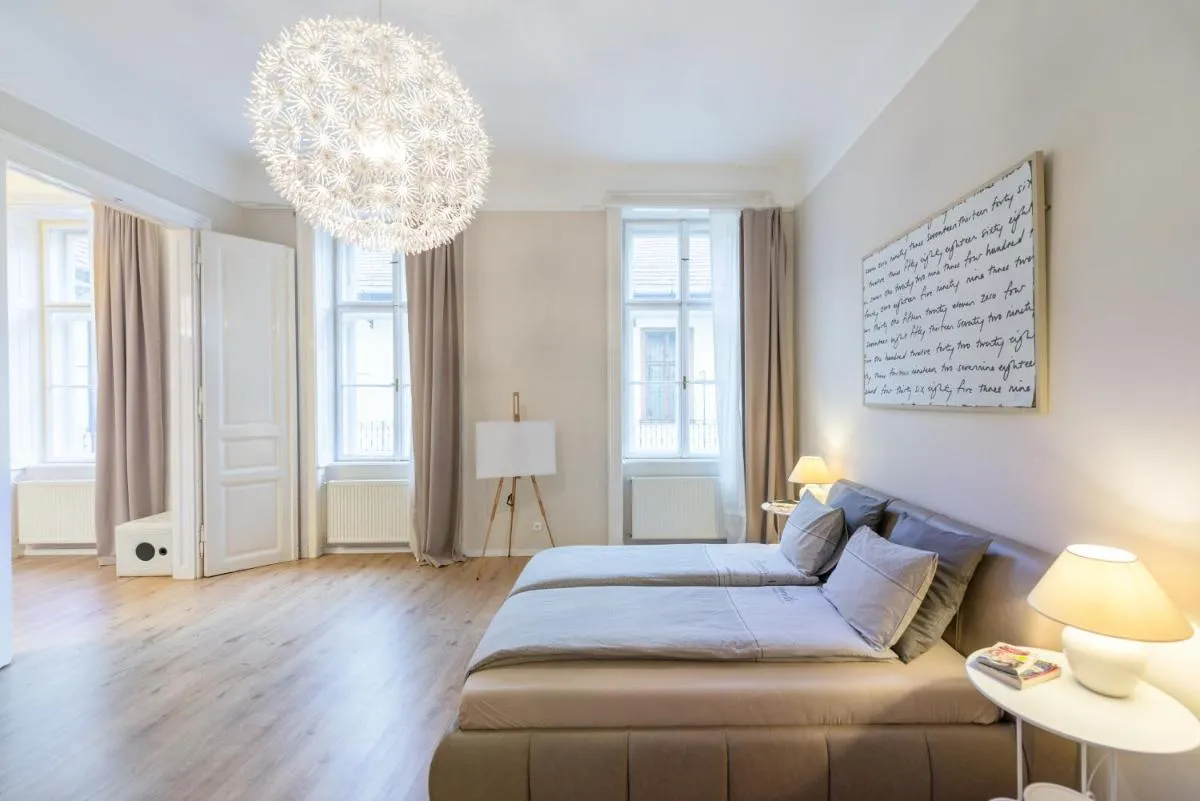 Image 3 of Paulay Apartment