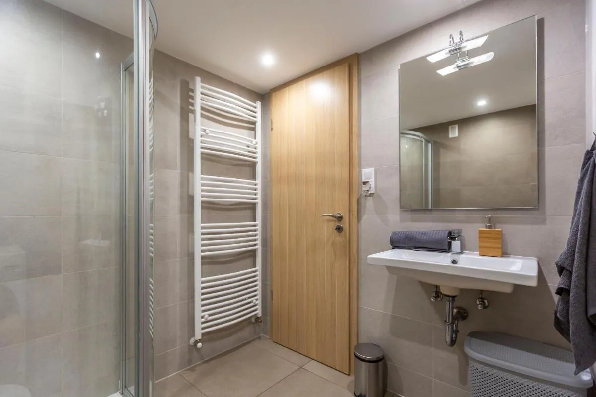 Image 2 of Spacious Bajcsy Residence in the heart of Budapest