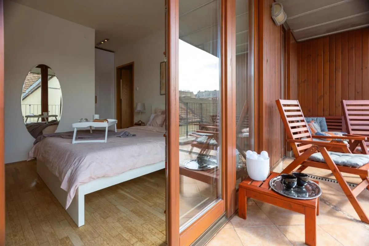 Image 1 of Sunny Penthouse front of Szimpla Kert