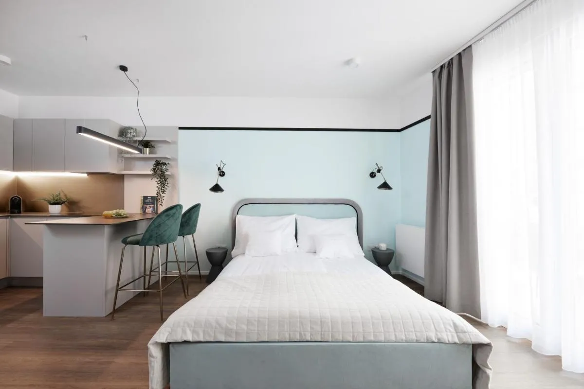 Image 6 of The Amberlyn Suite Hotel