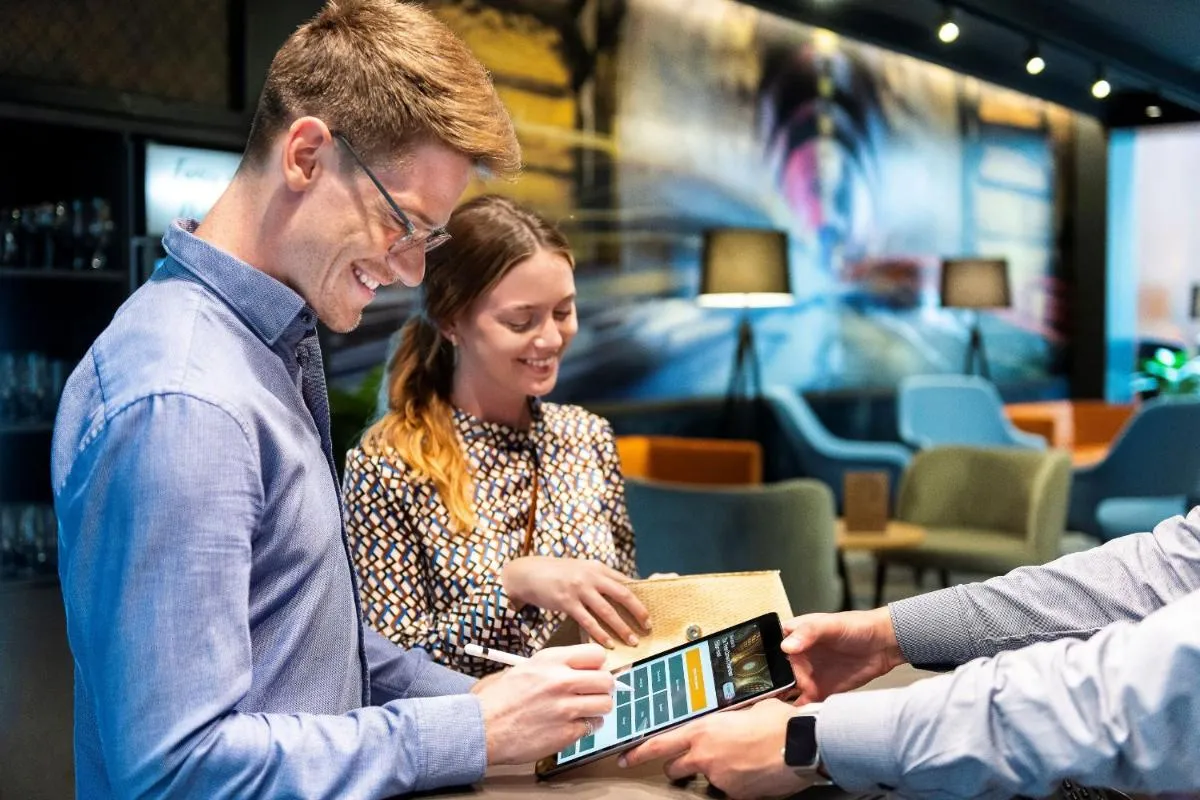 Image 2 of Three Corners Downtown Hotel