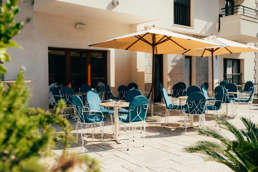 Image 5 of Apartments Butua