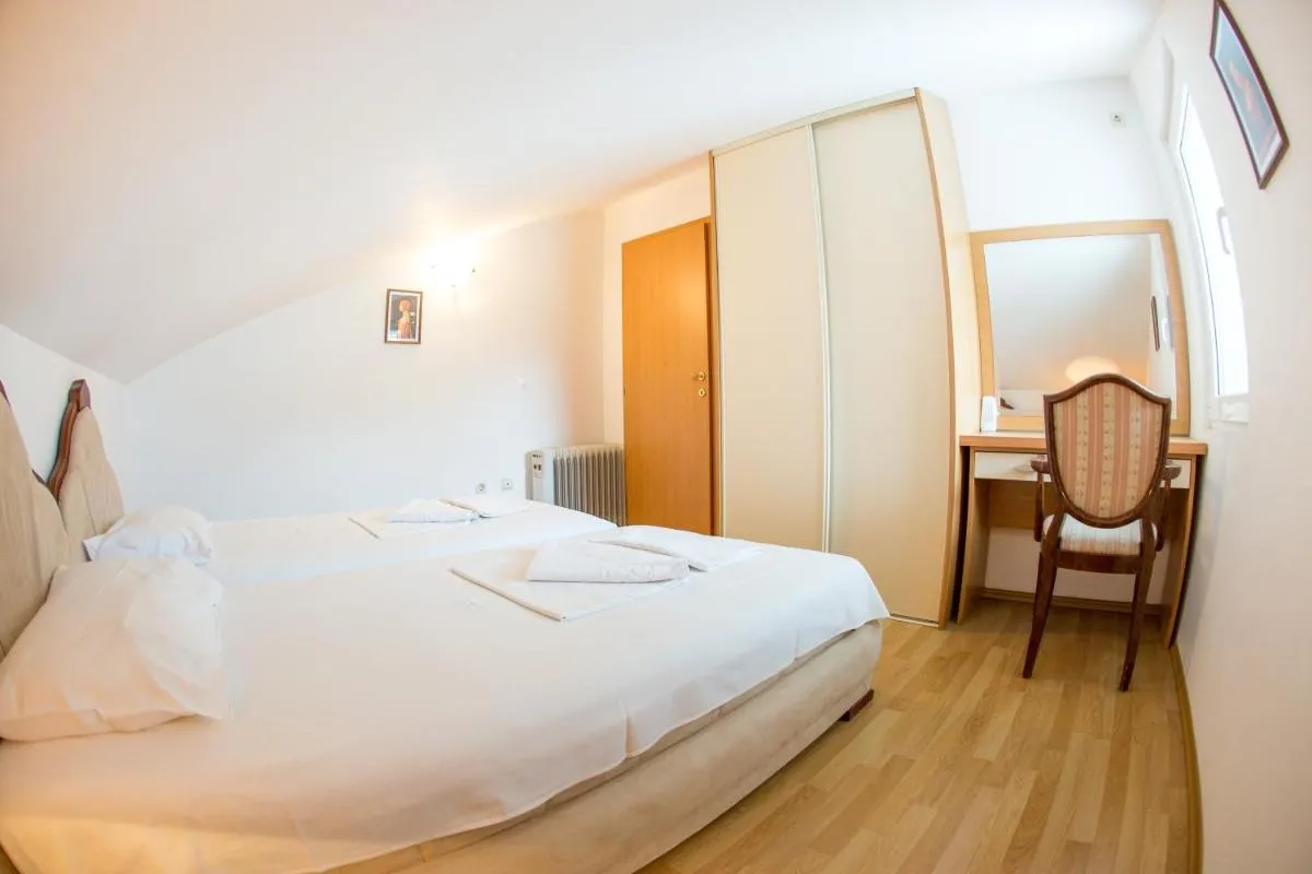 Image 6 of Apartments Luka