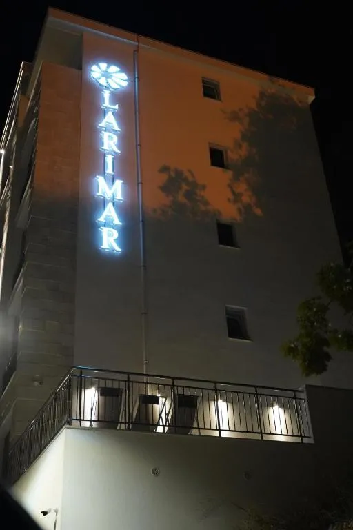 Image 5 of Garni Hotel Larimar