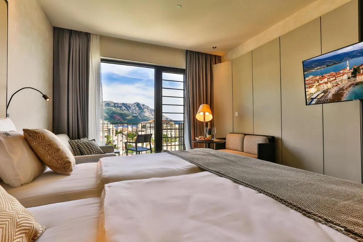 Image 1 of Hotel Kalos