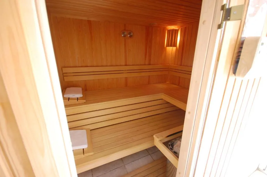 Image 4 of Hotel Max Prestige