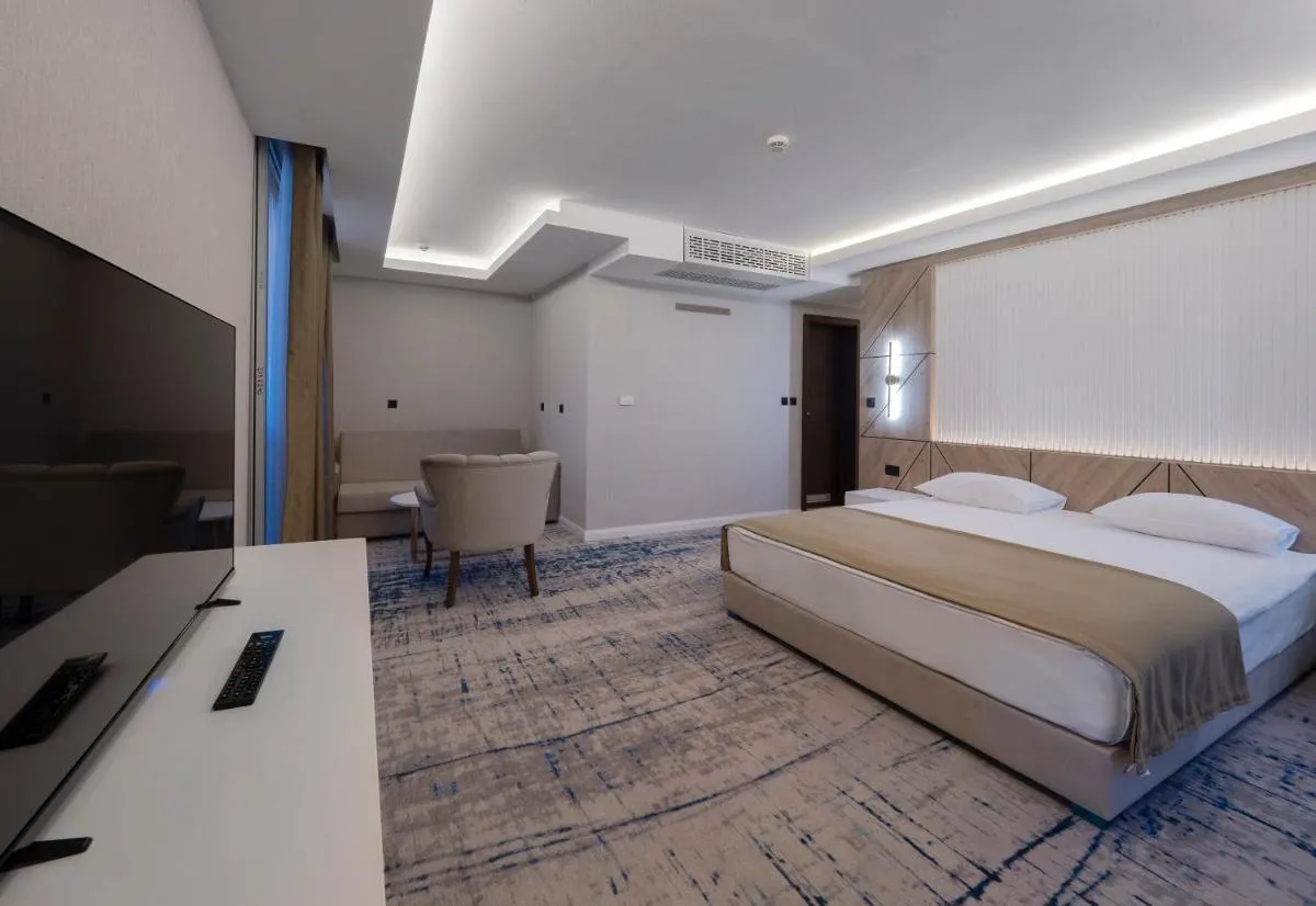 Image 5 of Hotel Tara Becici