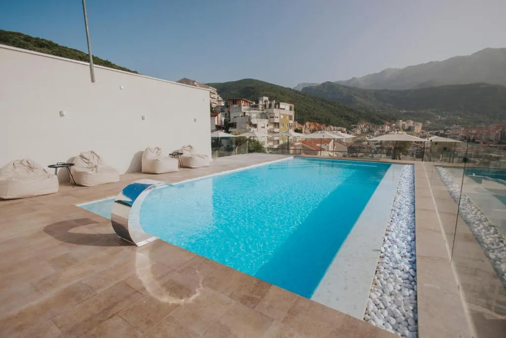 Image 5 of Infinity Hotel & More