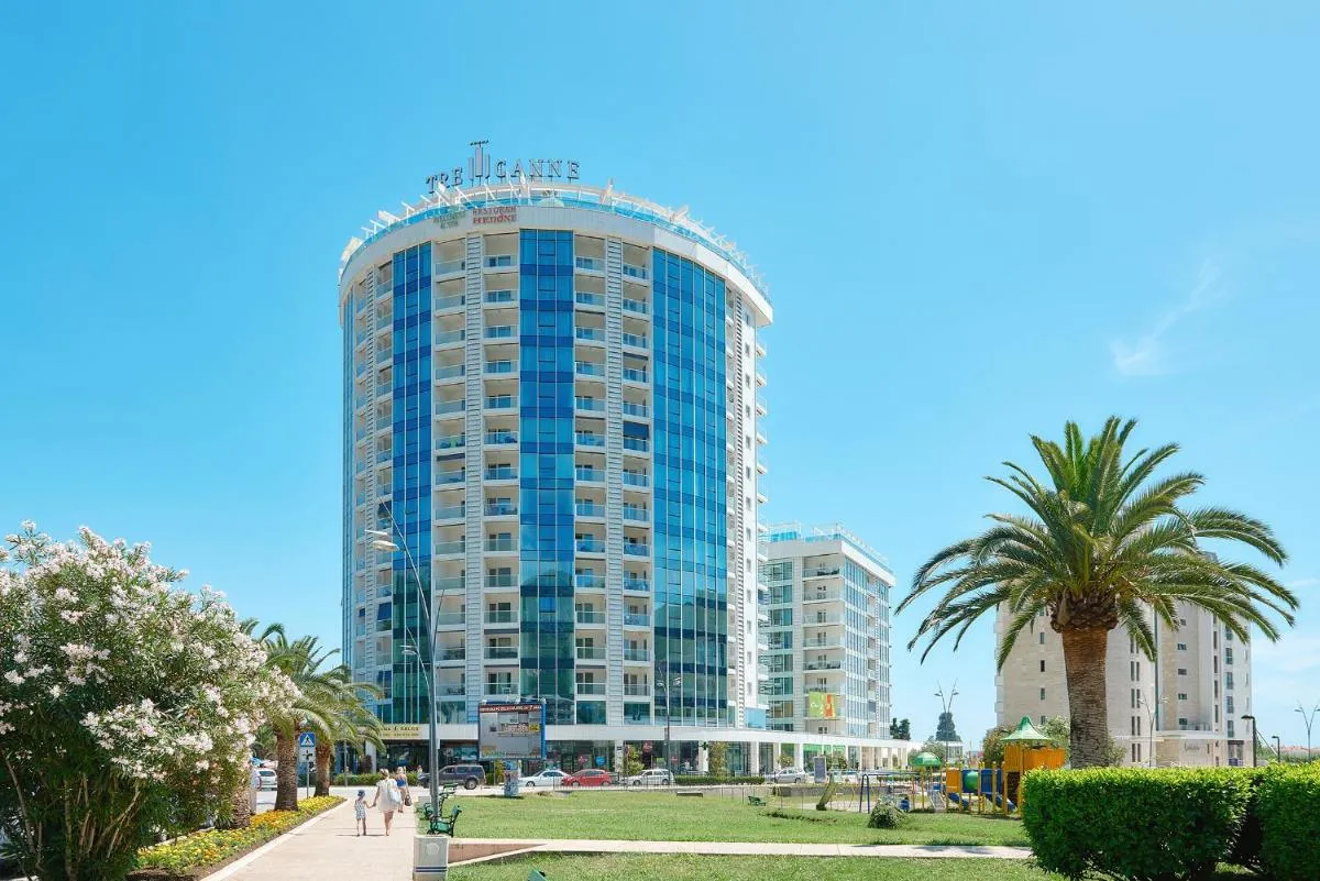 Image 5 of Lux Apartments Sunrior