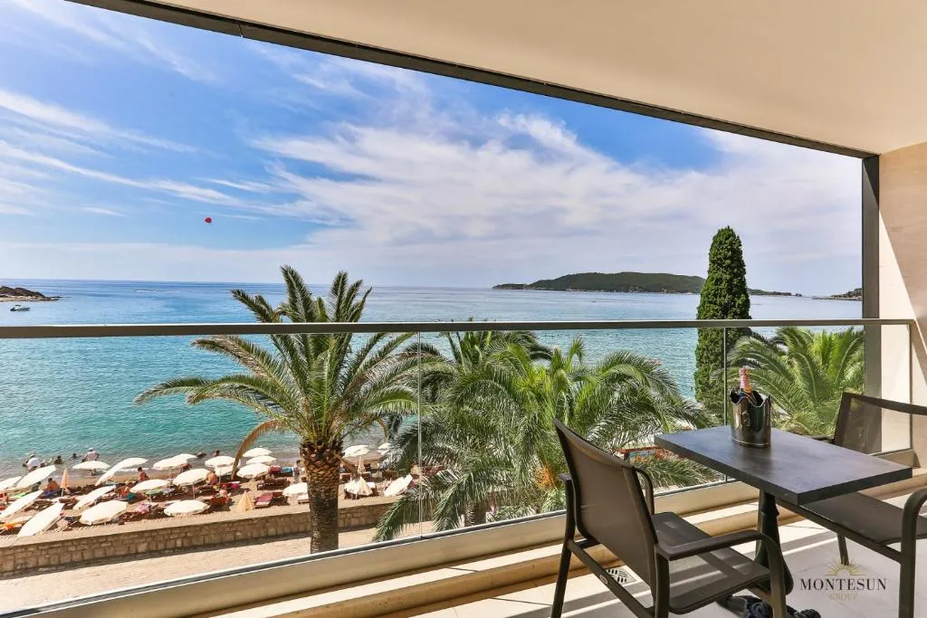 Image 2 of Montesun RAF Apartments