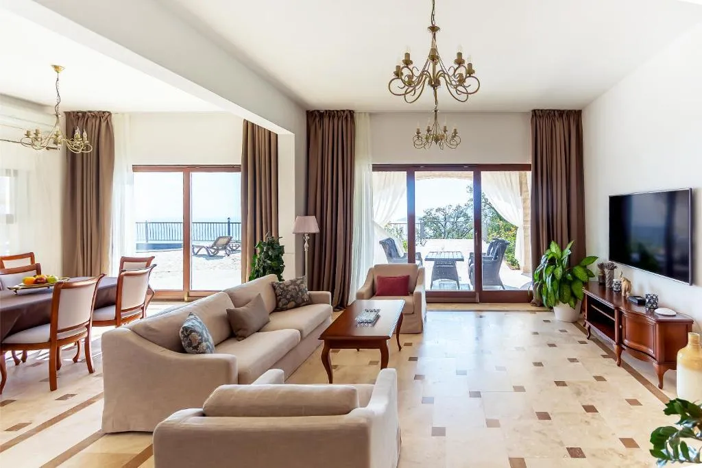 Image 3 of Oak Leaf Residences