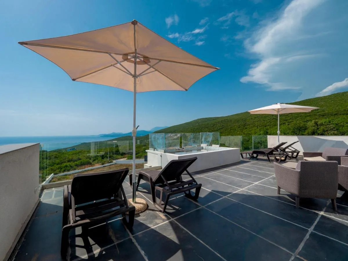 Image 3 of Villa Hacienda