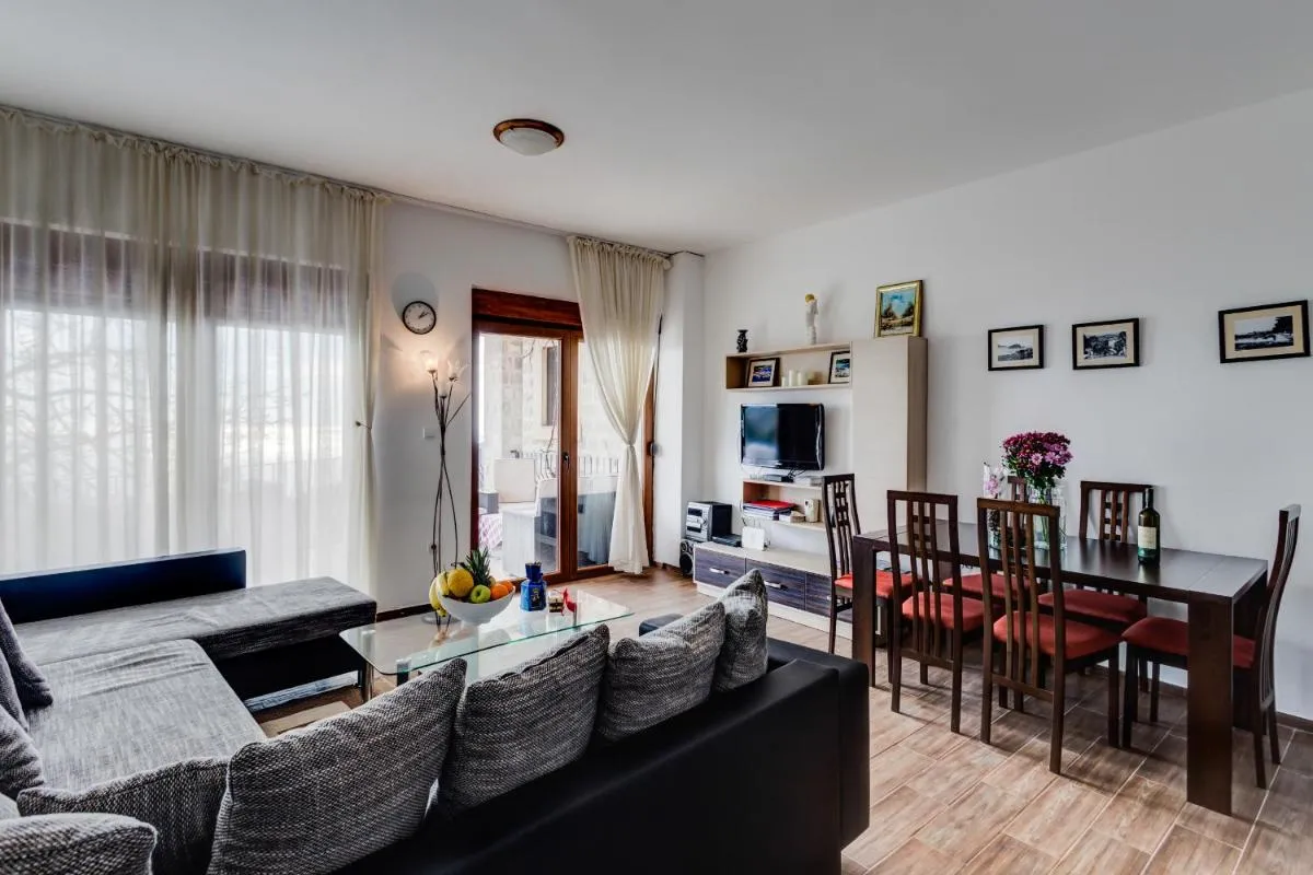 Image 5 of Villa Ladera Lapcici