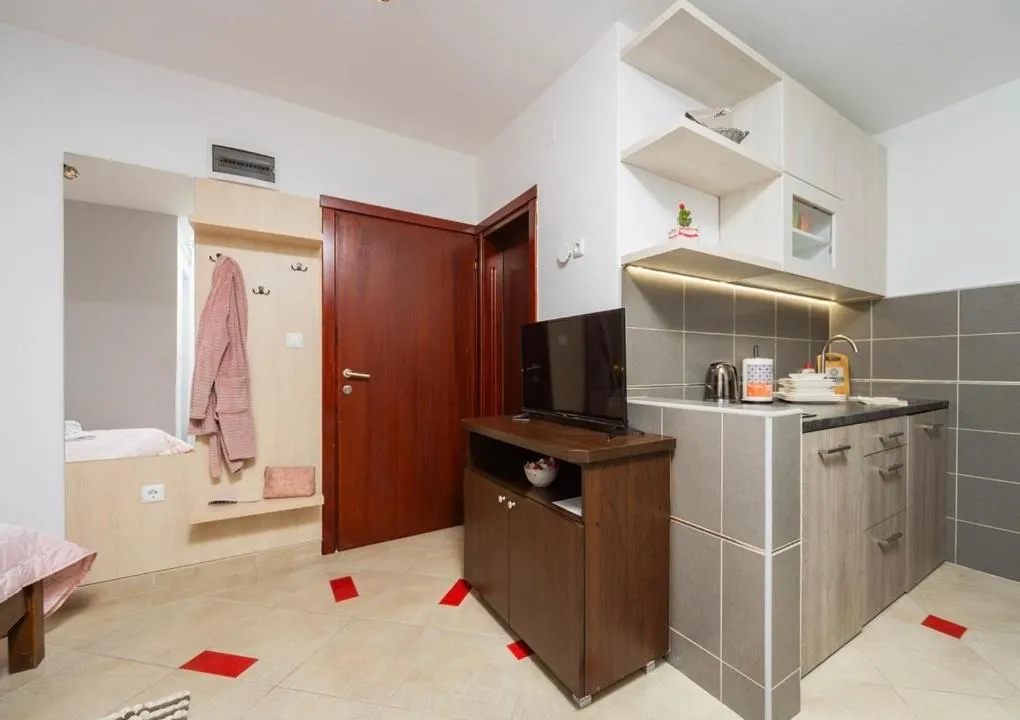 Image 2 of Adzic Apartments