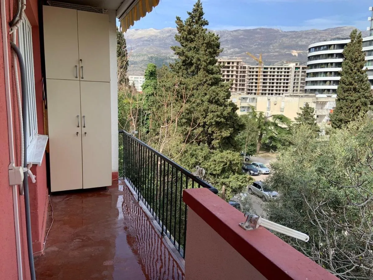 Image 5 of Alex Apartments