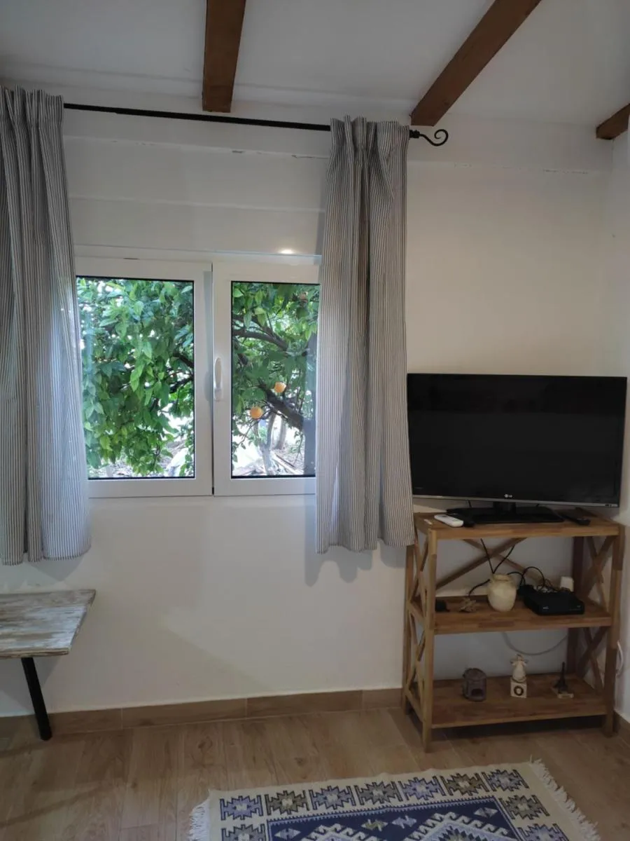 Image 4 of Apartman Lora