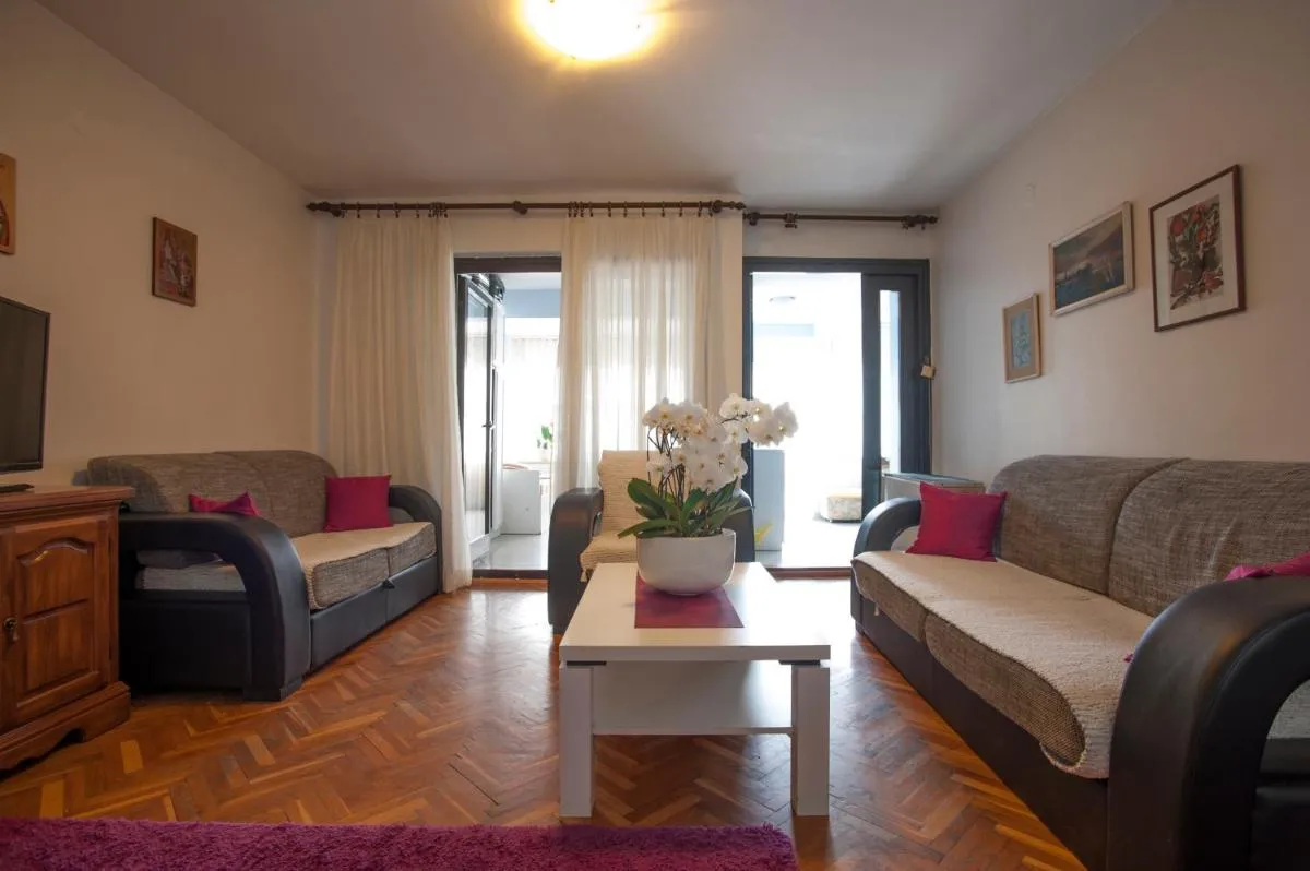 Image 5 of Apartman Mina