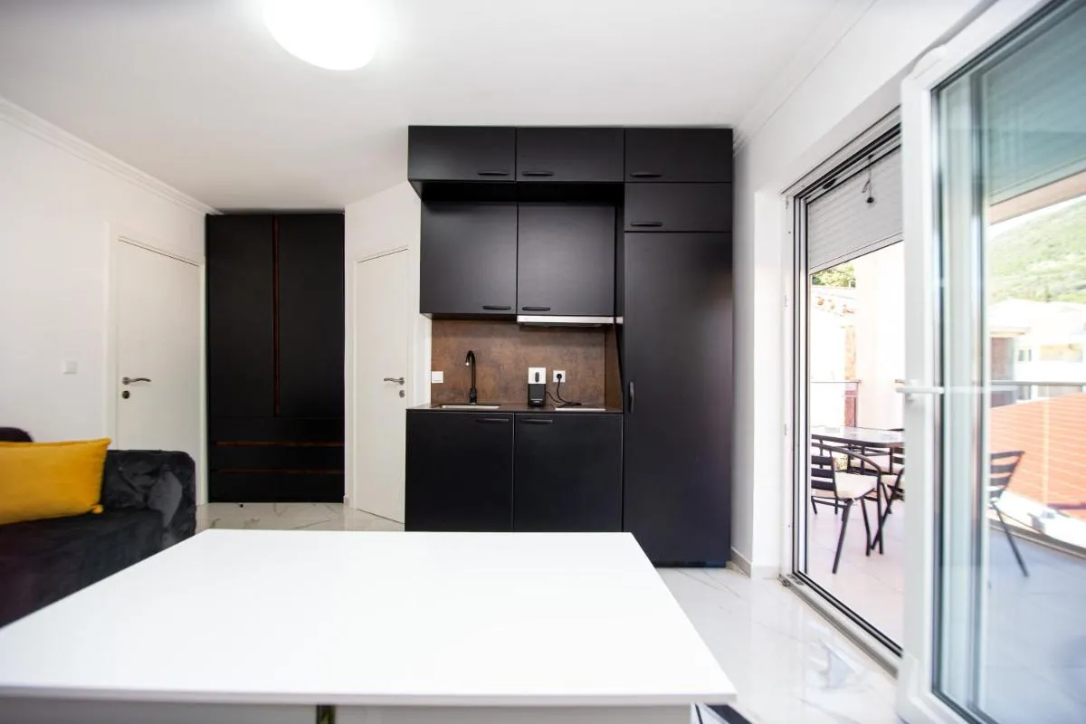 Image 2 of Apartmani Andric Budva