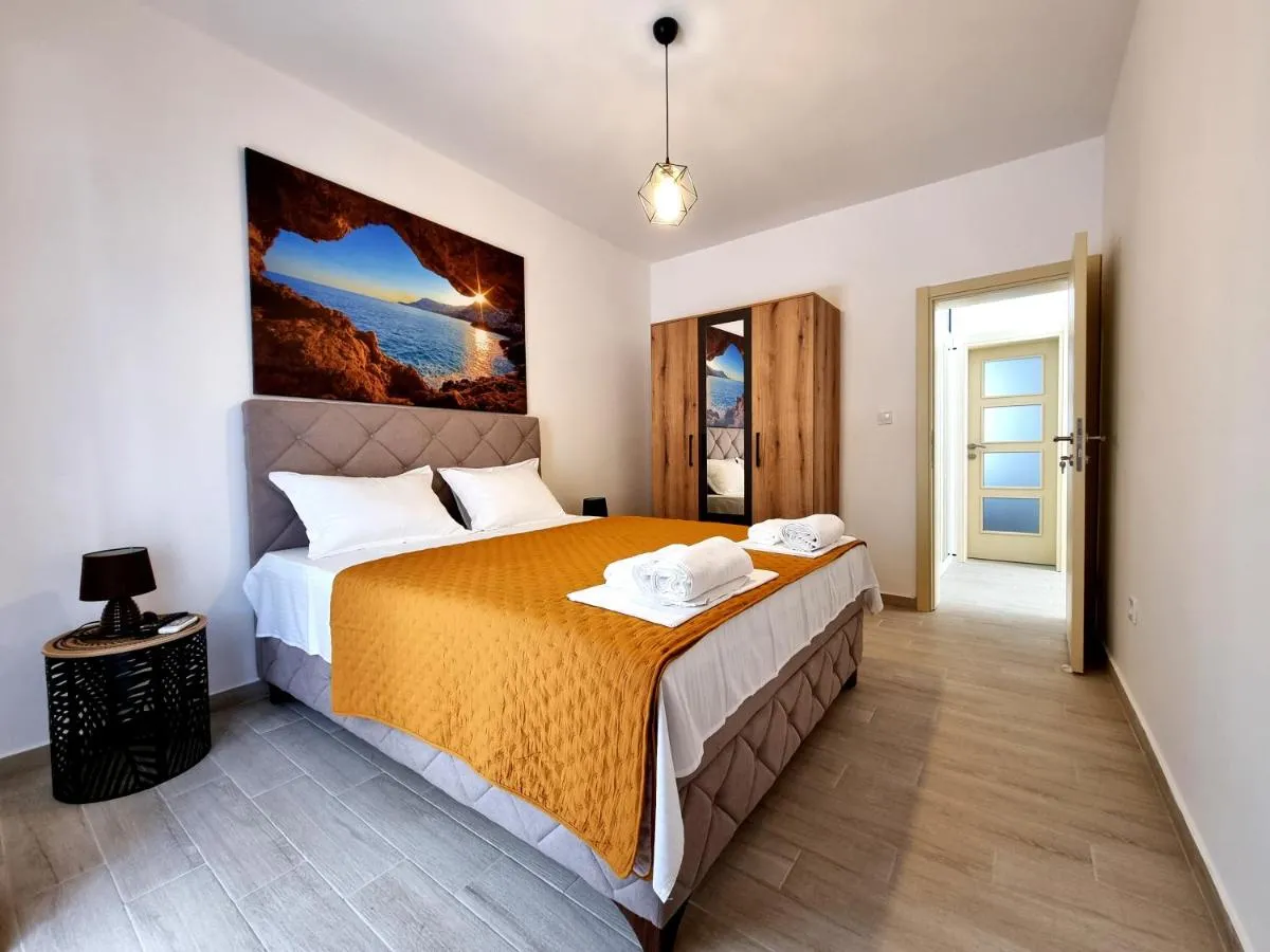 Image 2 of Apartmani Hortenzija