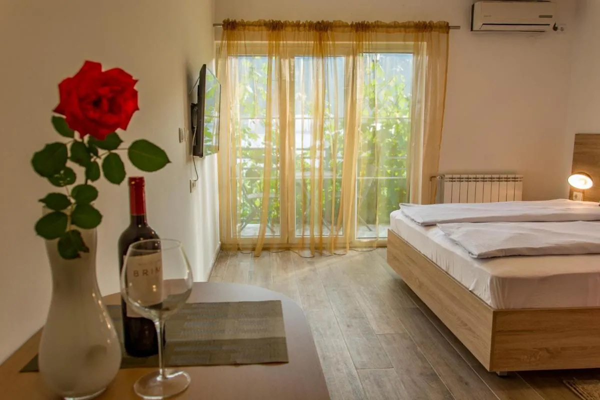 Image 1 of Apartmani Mendula