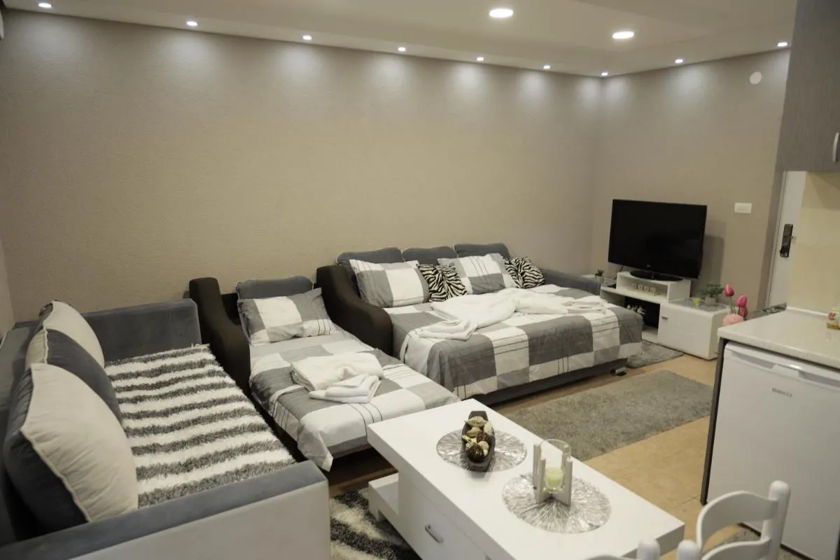 Image 4 of Apartment Alexandra