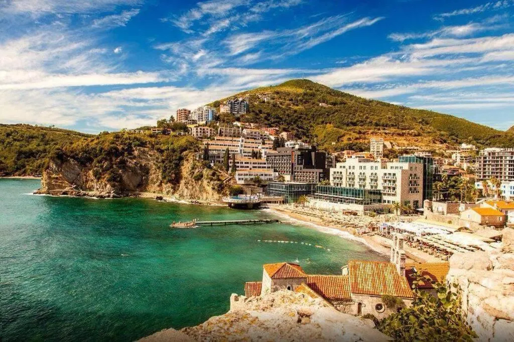 Image 5 of Apartment Butua.