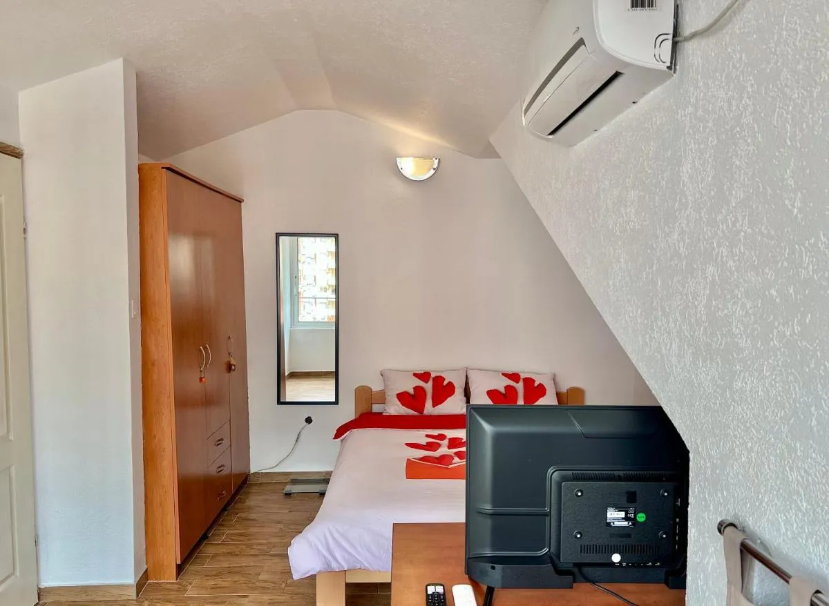 Image 1 of Apartment Mark